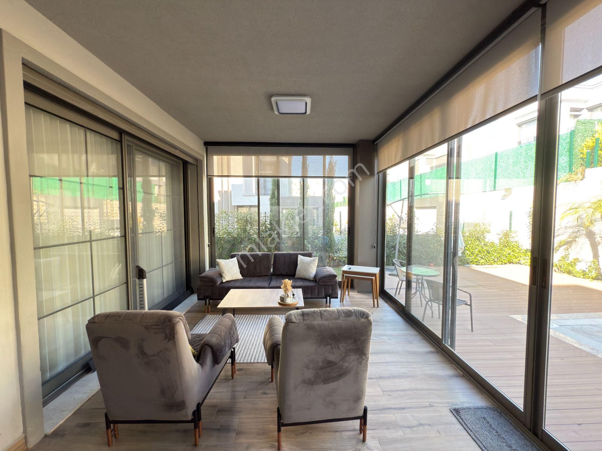 Kadınlar Denizinde, Özel Havuzlu, Denize Yakın 4+1 Lüks Villa - Görsel 12