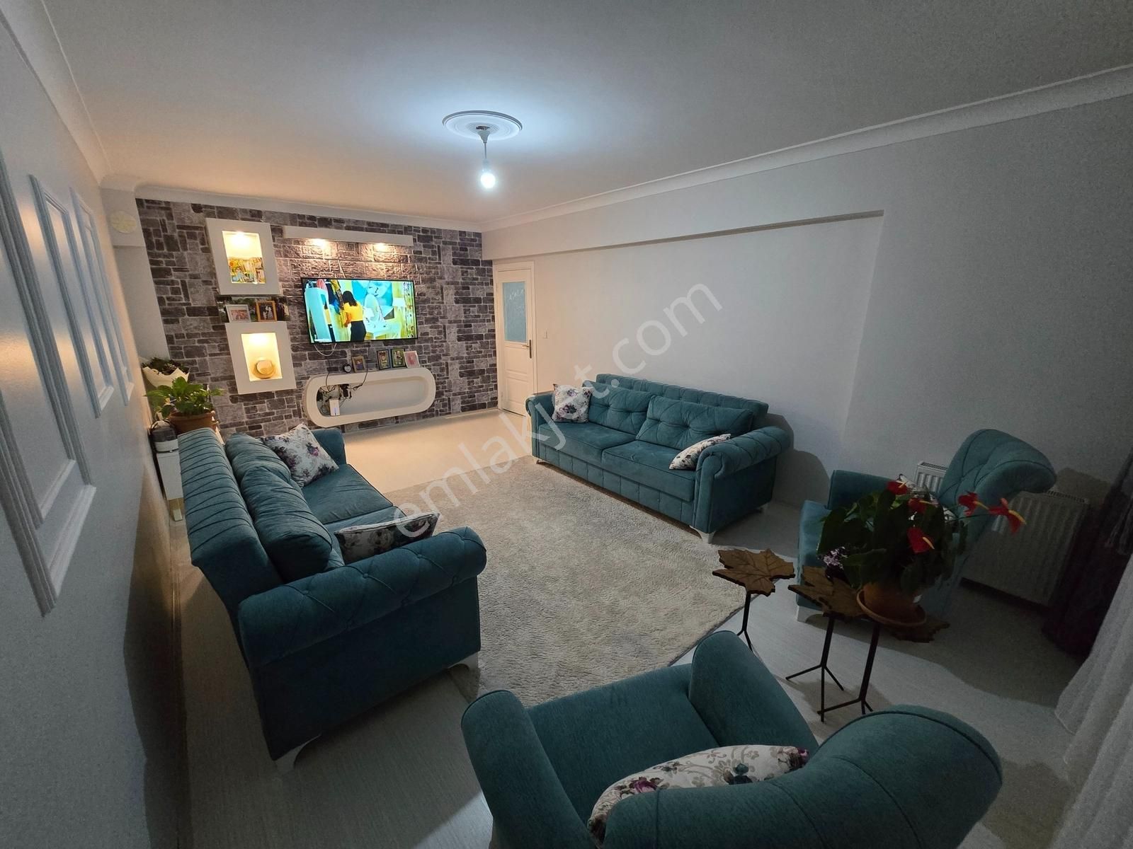 Htc' Den Bulvar Üzeri Çarşı Pazar Avm Okul Yakını Ara Katta 3+1 - Görsel 18