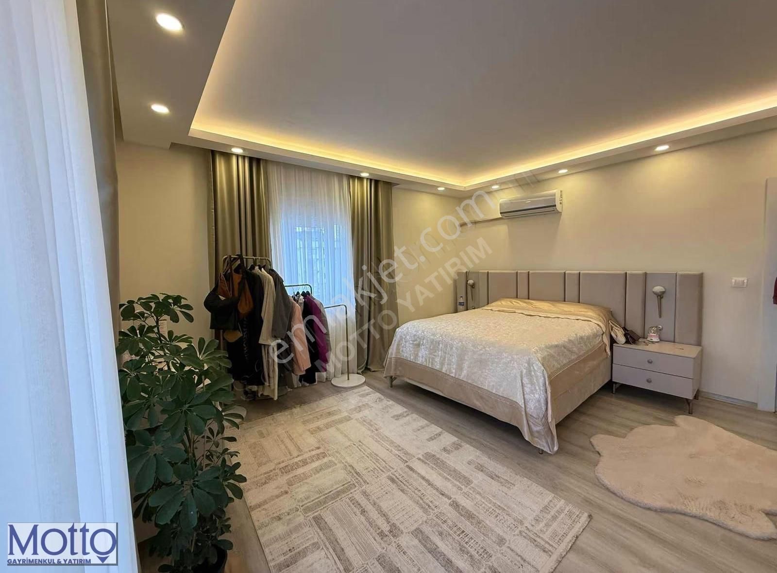 Altınova'da 6+1 Fırsat Satılık Dubleks Daire - Görsel 11