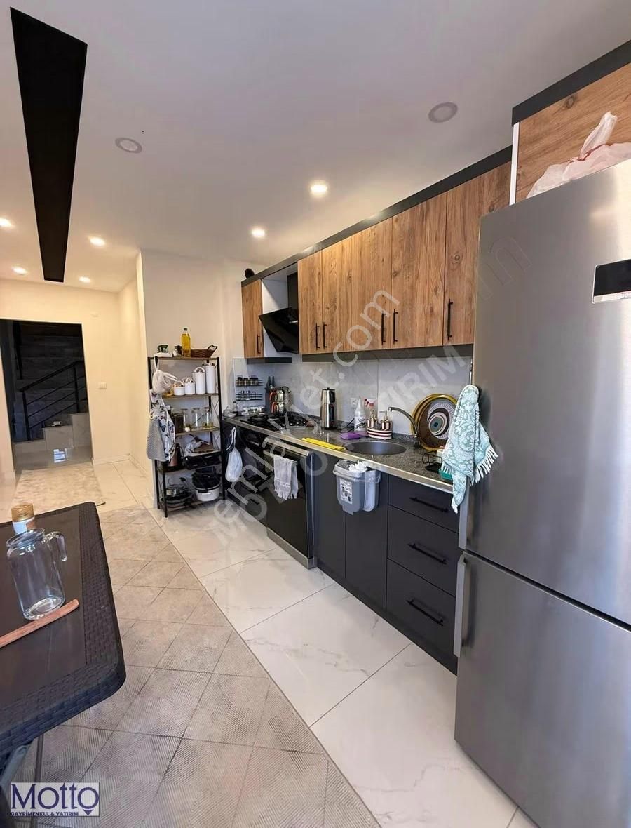 Altınova'da 6+1 Fırsat Satılık Dubleks Daire - Görsel 10