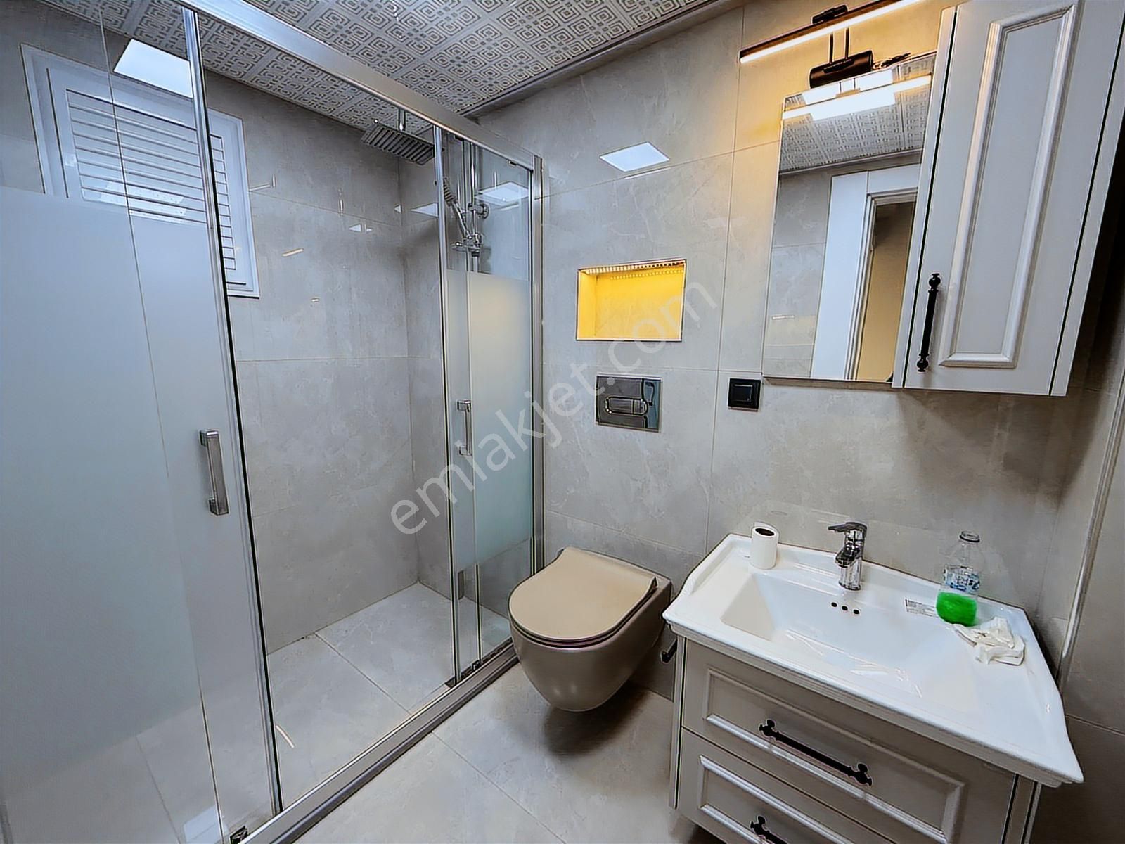 Urla Gülbahçede Denize 50m Mesafede Satılık Full Tadilatlı Villa - Görsel 29