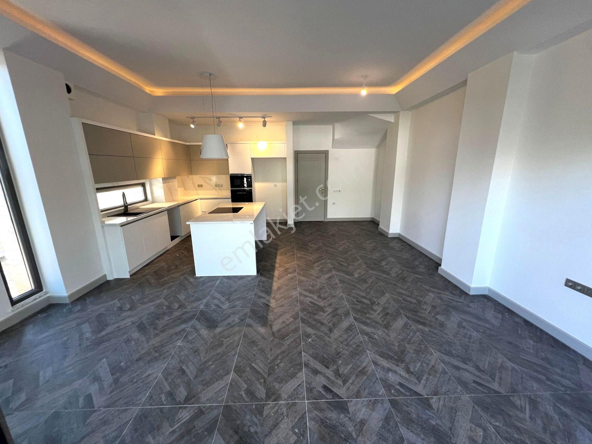 Yiğit'ten Güre'de Oteller Bölgesinde 4+1 Tam Müstakil Villa - Görsel 8