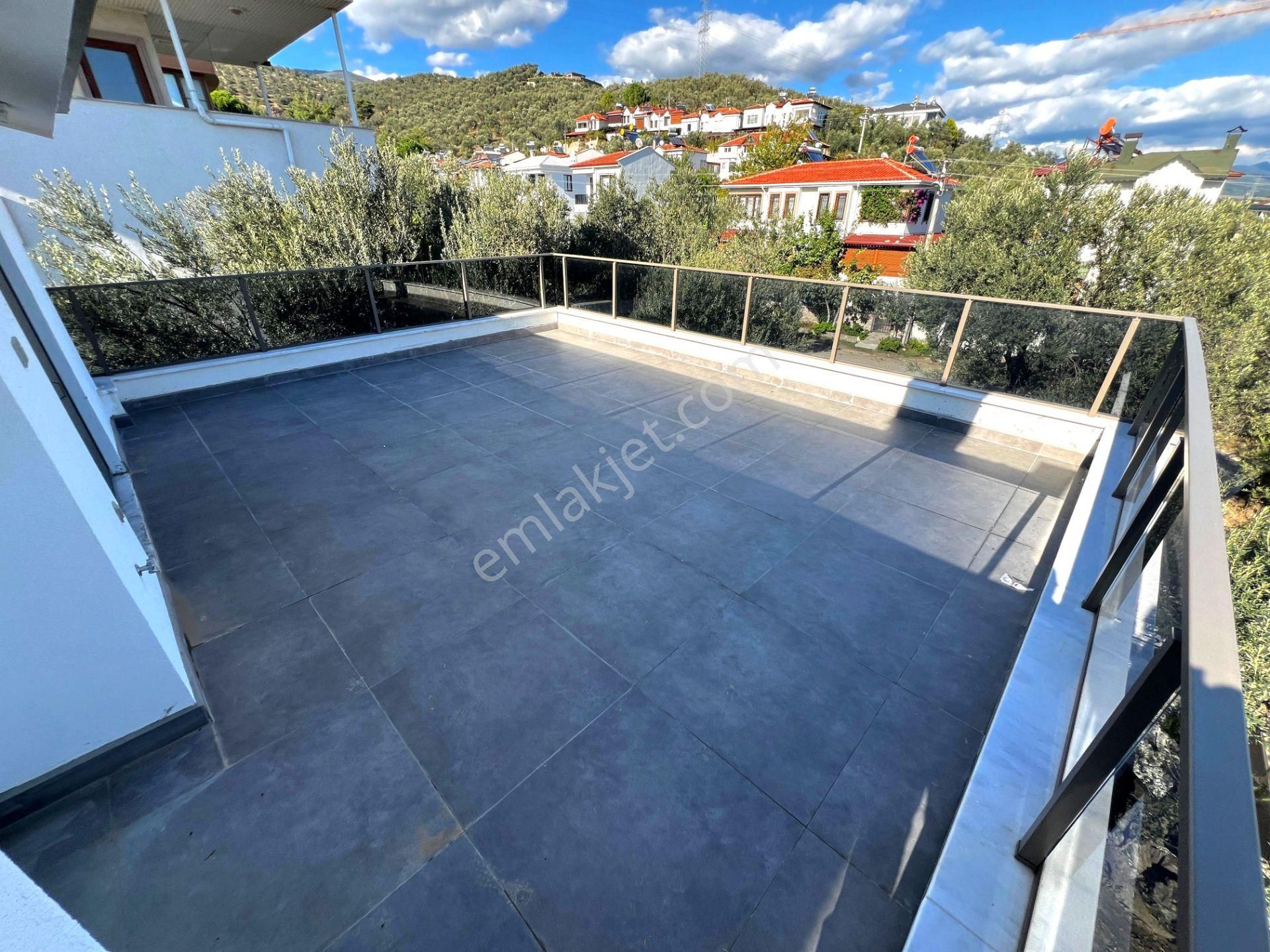 Yiğit'ten Güre'de Oteller Bölgesinde 4+1 Tam Müstakil Villa - Görsel 34