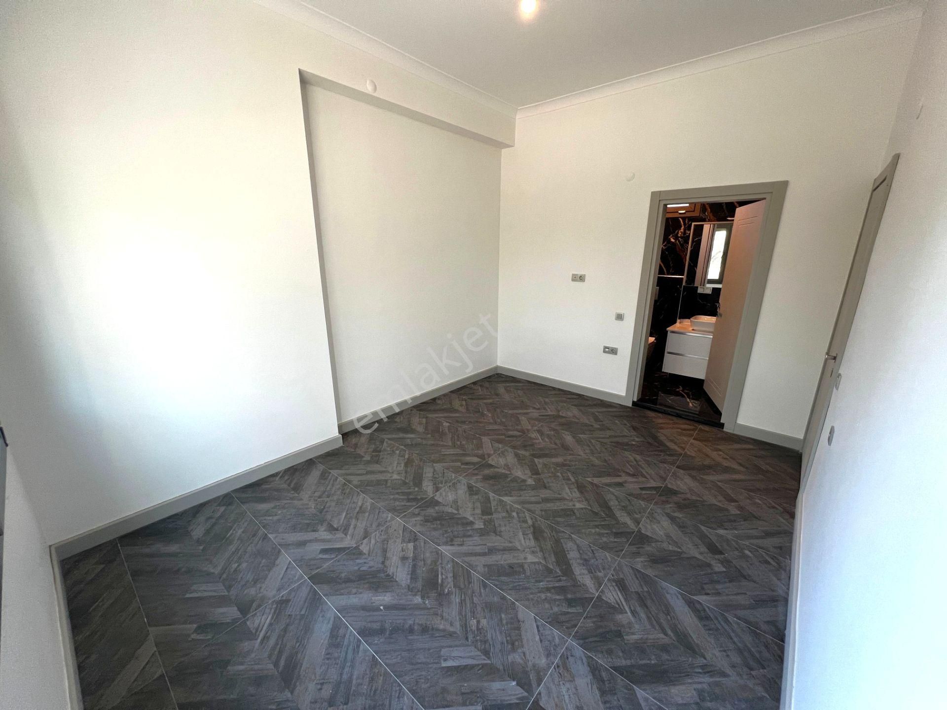 Yiğit'ten Güre'de Oteller Bölgesinde 4+1 Tam Müstakil Villa - Görsel 14