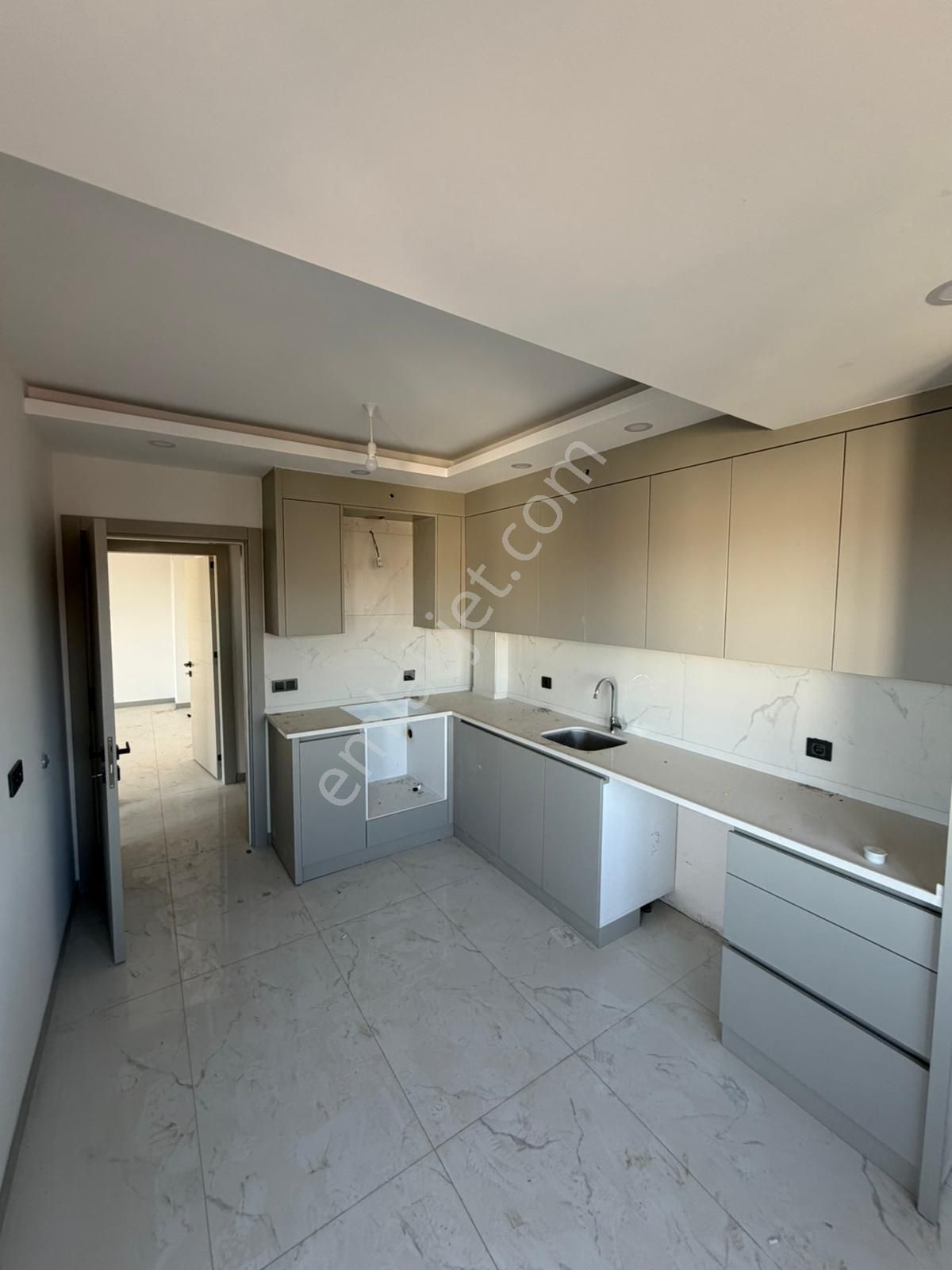 Şahin Emlaktan Denizli Acıpayam Ana Cadde Üzeri 150 M² 3+1 Satılık Daire - Görsel 2
