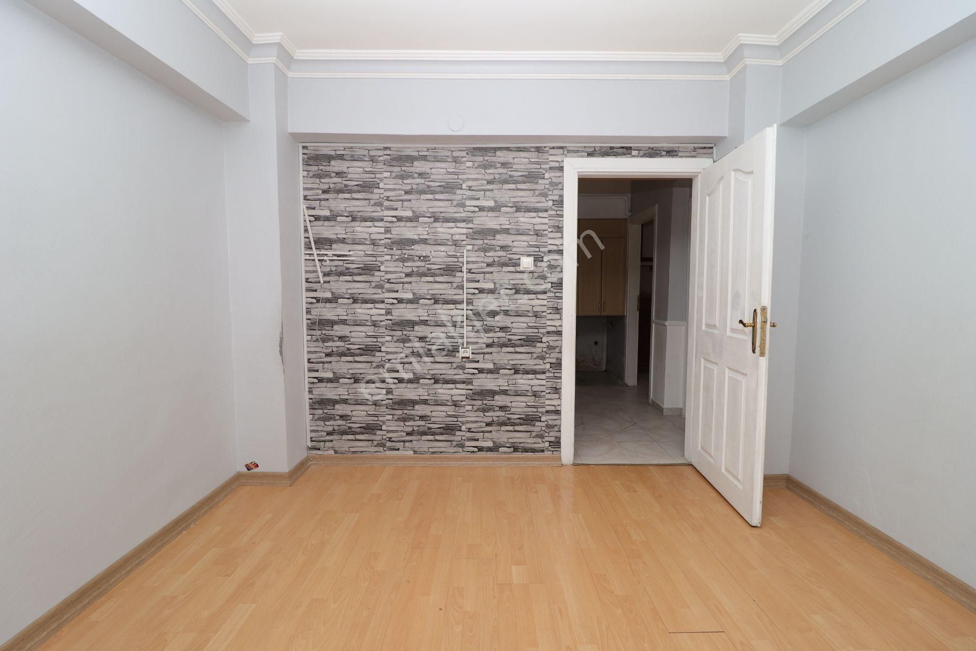 Akif'ten Etimesgut Piyade Mah Cadde Üstü 2+1 Katta Geniş Daire - Görsel 8