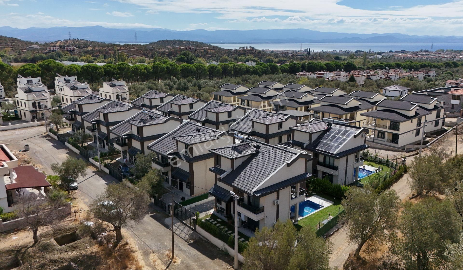 Yiğit'ten Güre'de 4+1 Müstakil Havuzlu Tripleks Lüks Villa - Görsel 3
