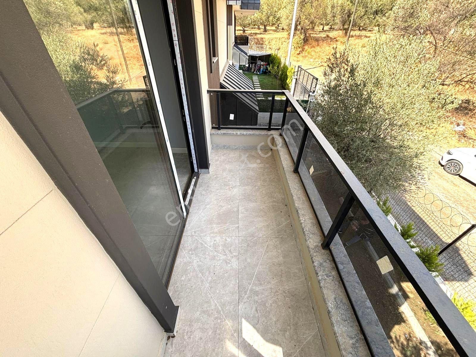 Yiğit'ten Güre'de 4+1 Müstakil Havuzlu Tripleks Lüks Villa - Görsel 33