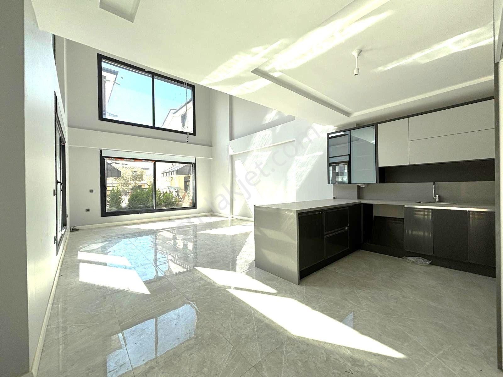 Yiğit'ten Güre'de 4+1 Müstakil Havuzlu Tripleks Lüks Villa - Görsel 6