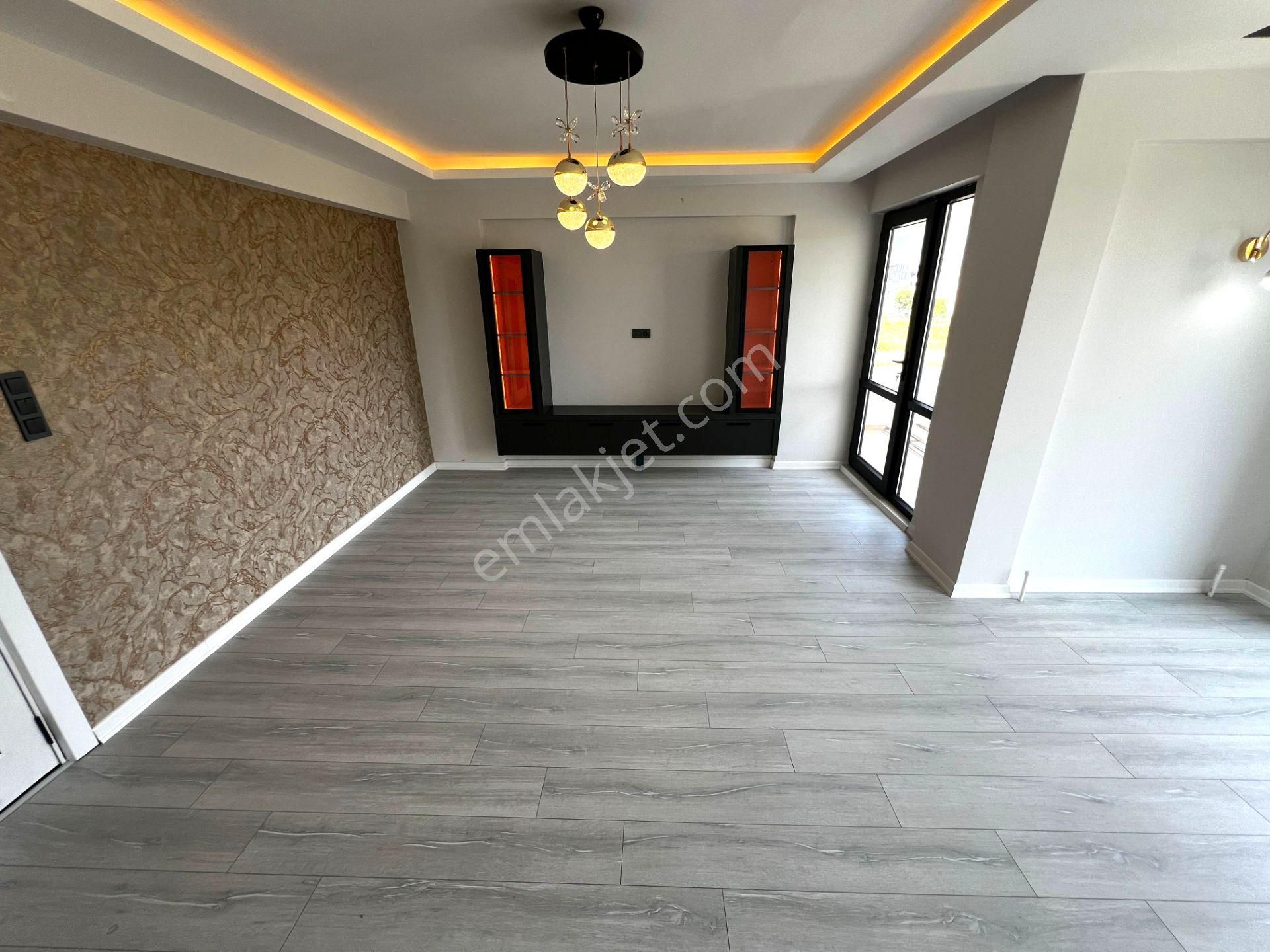 Yiğit'ten İkizçayda 3+1 Lüks Tasarımlı Hamam Konseptli Daire - Görsel 13