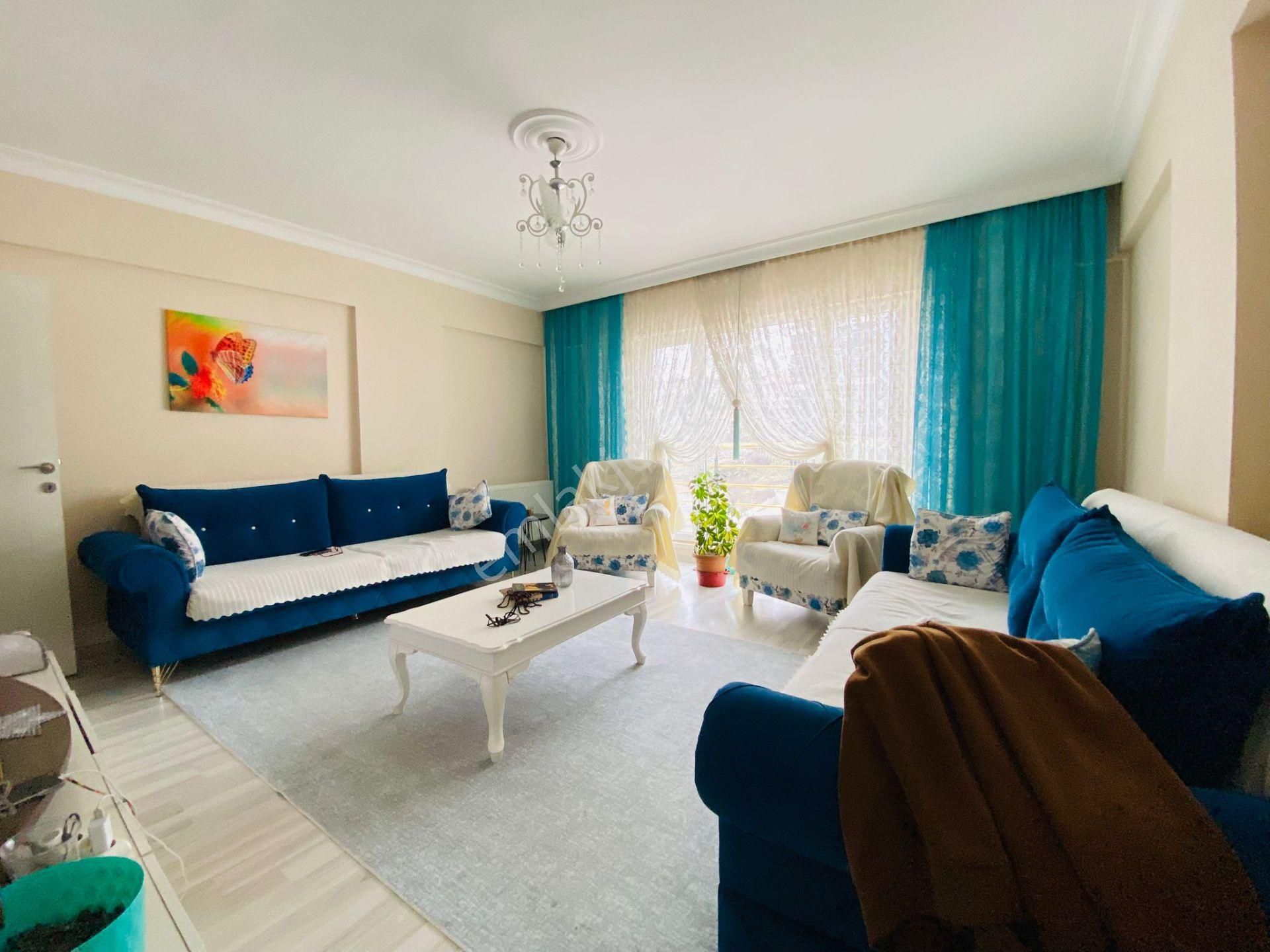 Misket'te Çift Girişli Asansörlü Yapılı 4+1 Satılık Dubleks Daire !!! - Görsel 9