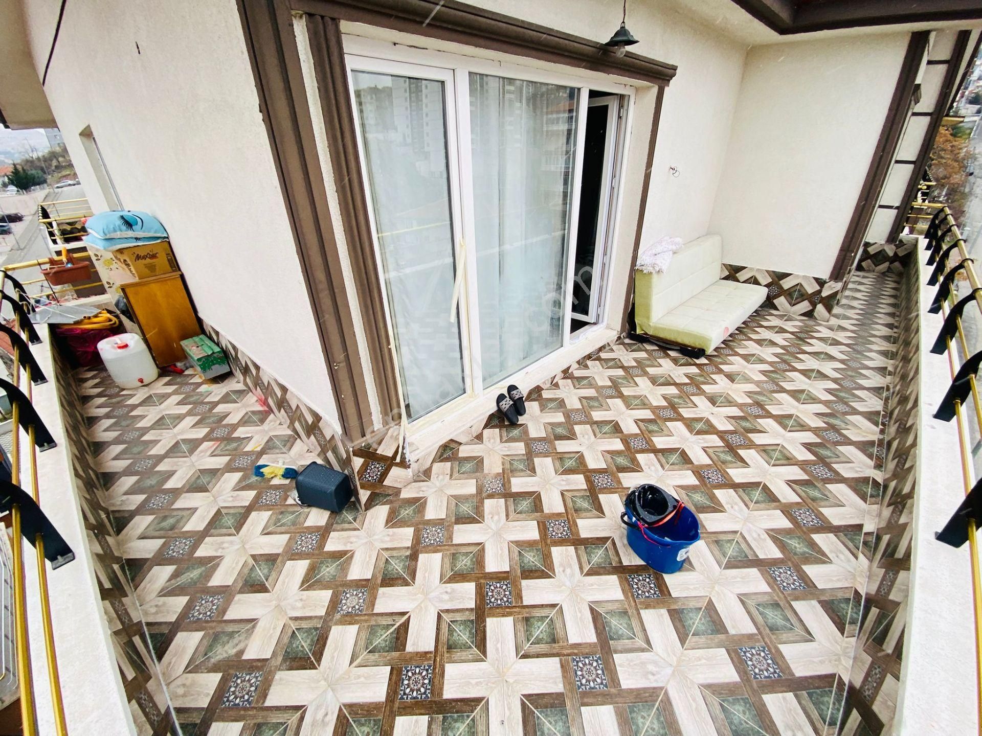 Misket'te Çift Girişli Asansörlü Yapılı 4+1 Satılık Dubleks Daire !!! - Görsel 27