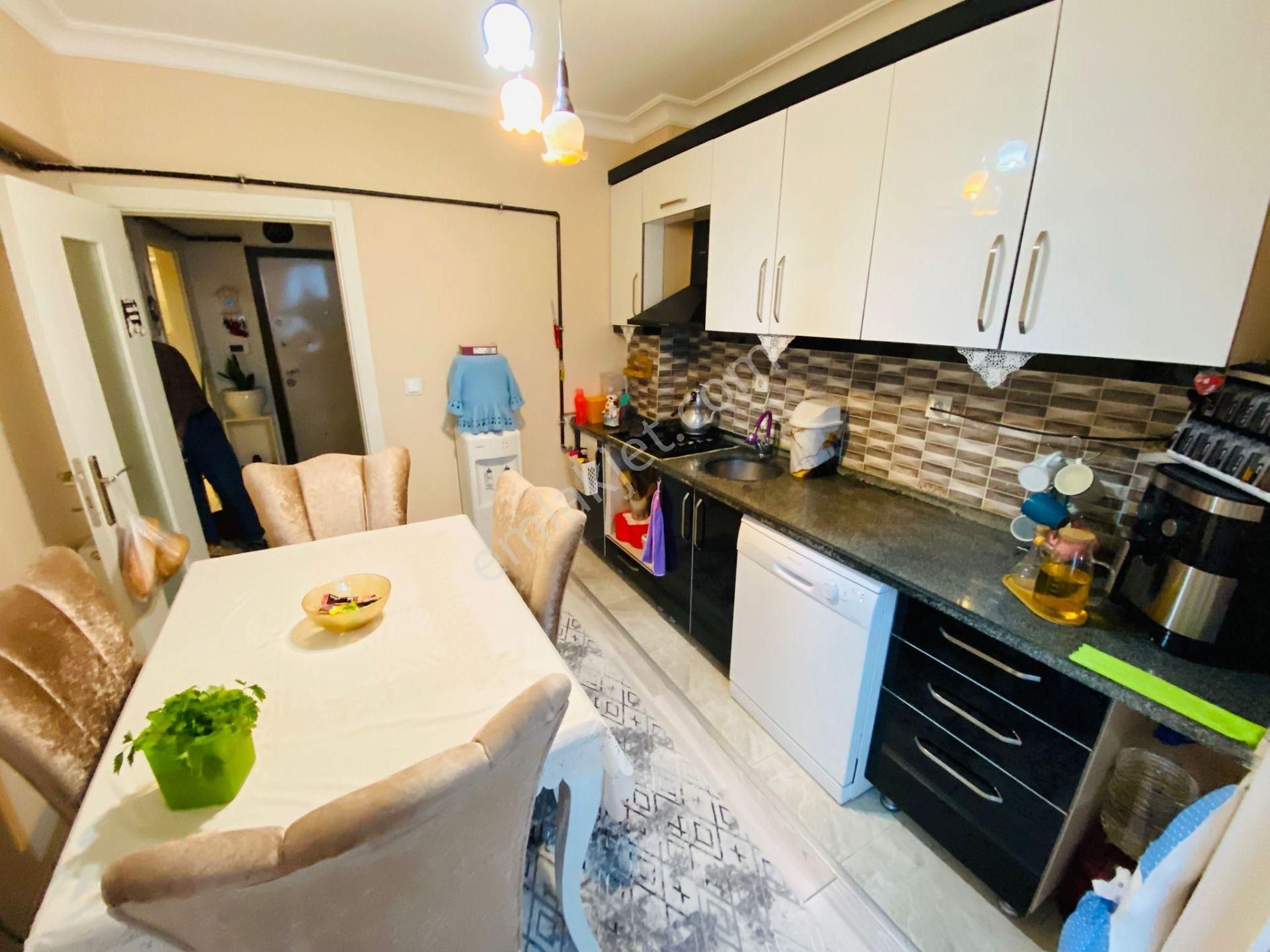 Misket'te Çift Girişli Asansörlü Yapılı 4+1 Satılık Dubleks Daire !!! - Görsel 23