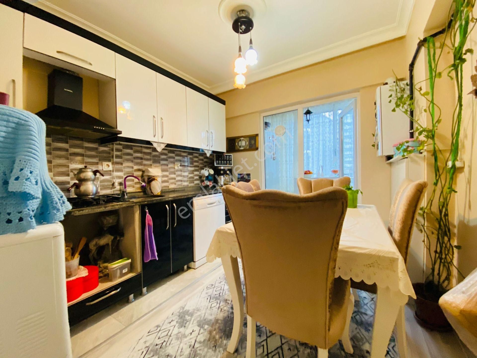 Misket'te Çift Girişli Asansörlü Yapılı 4+1 Satılık Dubleks Daire !!! - Görsel 20