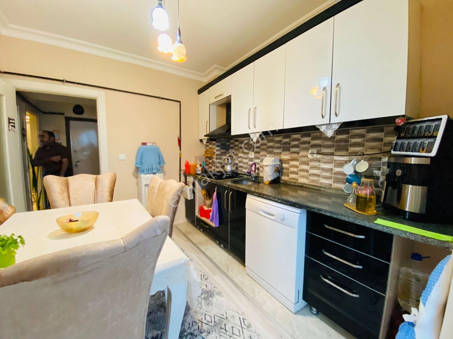 Misket'te Çift Girişli Asansörlü Yapılı 4+1 Satılık Dubleks Daire !!! - Görsel 22