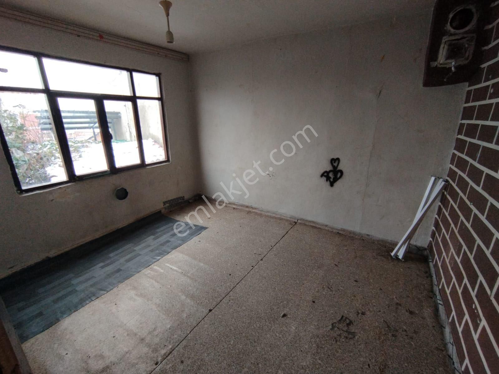 Bursa Şible Kiralık 4+1 İki Katlı Bahçeli Müstakil Ev - Görsel 13