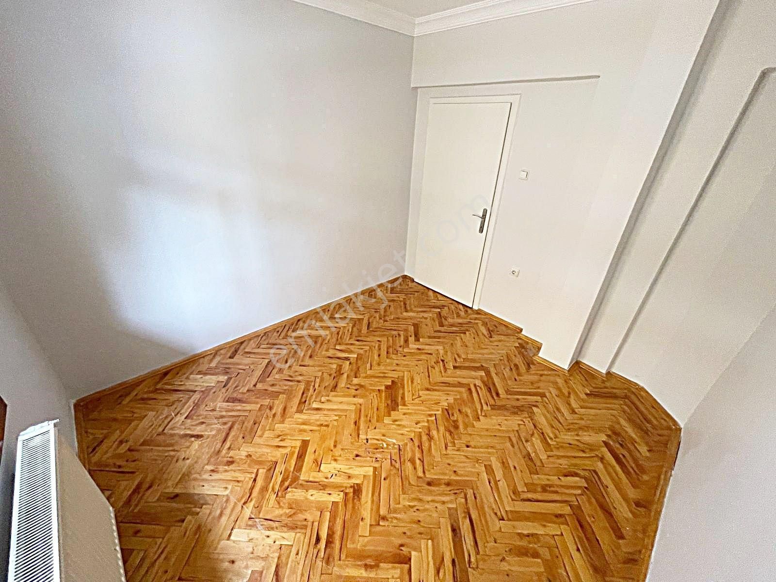 Keçiören İncirli De Cad Üzerinde 3+1 Katta Bağımsız Daire - Görsel 24