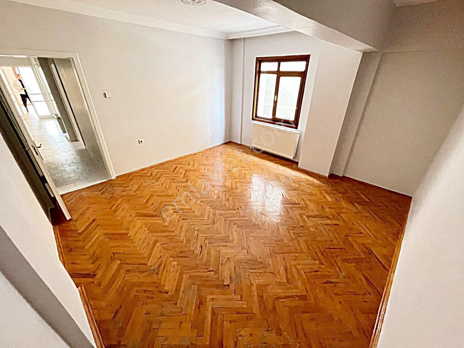 Keçiören İncirli De Cad Üzerinde 3+1 Katta Bağımsız Daire - Görsel 15