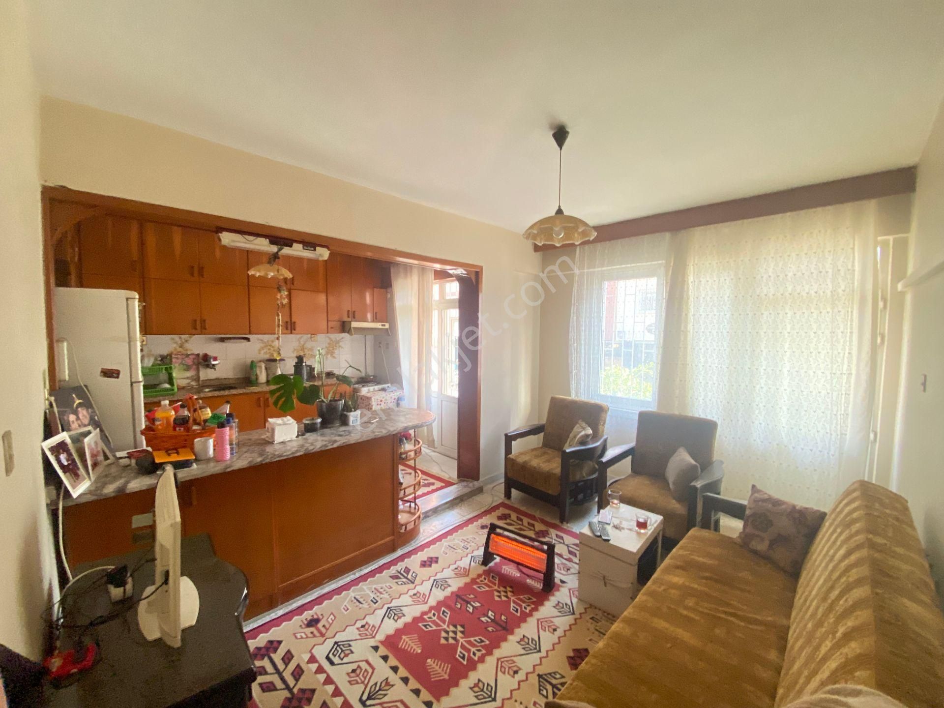 Prestij'den Hürriyet'te Site İçi Tertemiz Geniş Oturumlu 2+1 Daire - Görsel 2