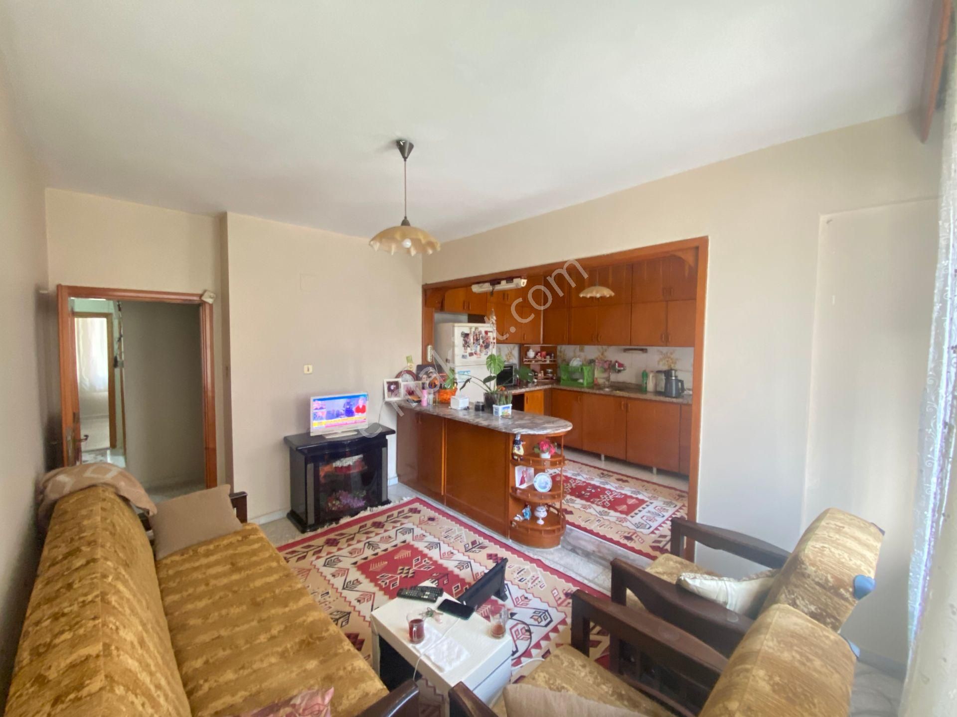 Prestij'den Hürriyet'te Site İçi Tertemiz Geniş Oturumlu 2+1 Daire - Görsel 8