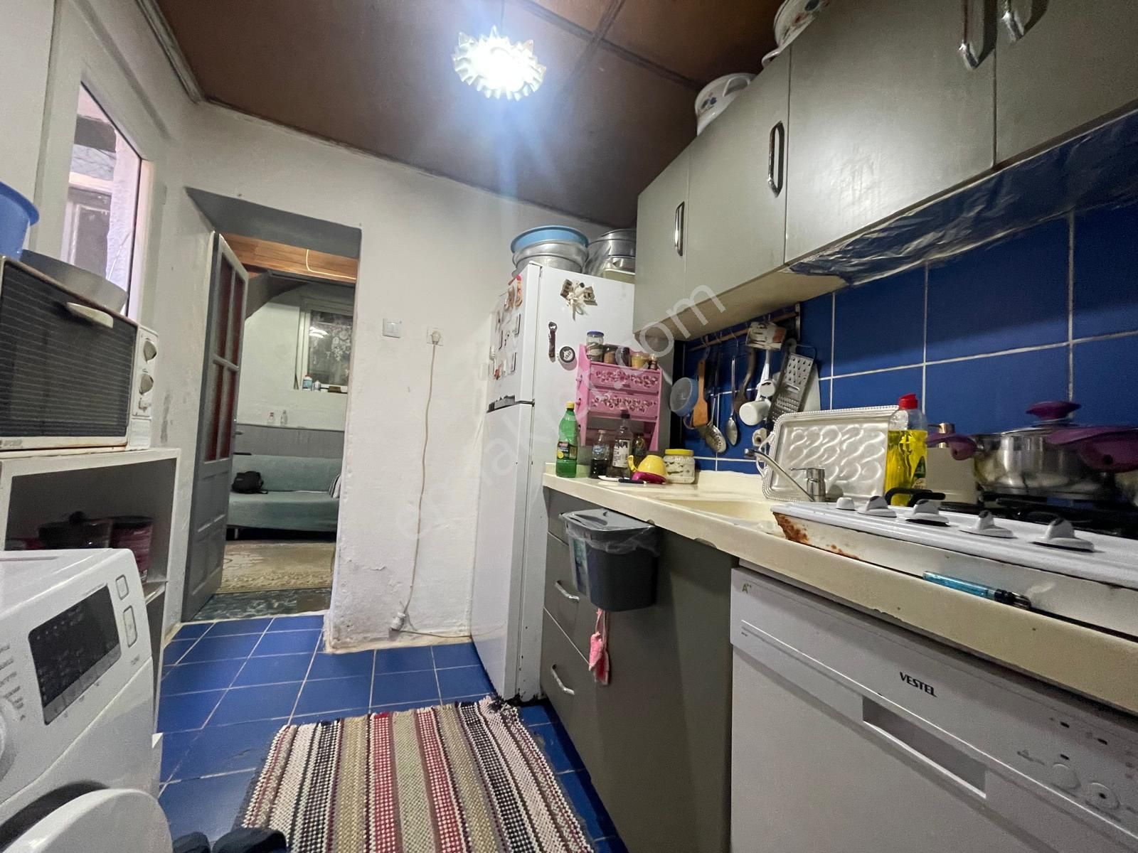 Ayvalık Merkez'de Avlulu Ve Daracalı 2 Katlı 3+1 Taş Rum Evi - Görsel 11