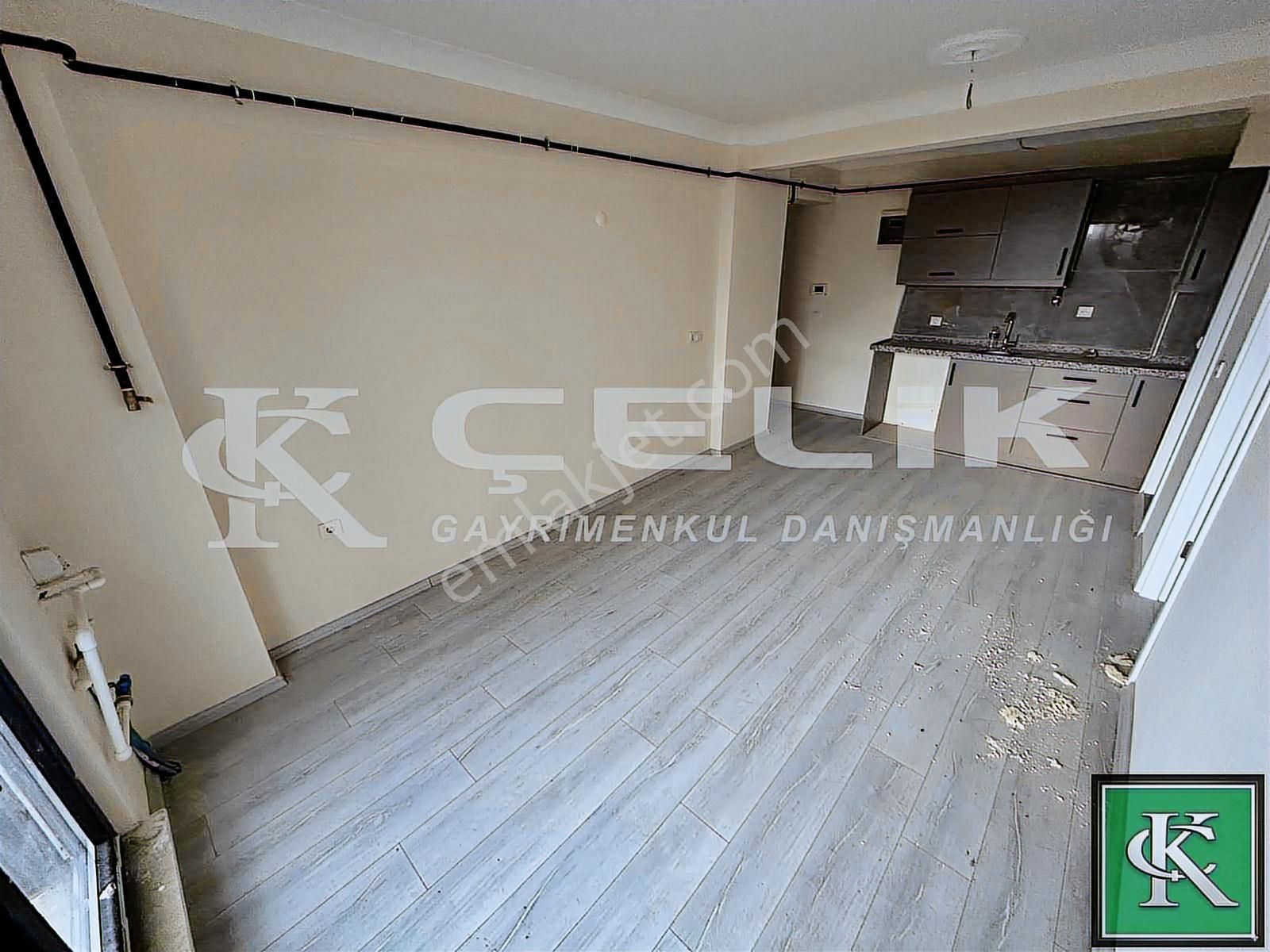 Bandırma Çelik Emlaktan Yeni Mah İskanlı Otoparklı Kupon Daire!!