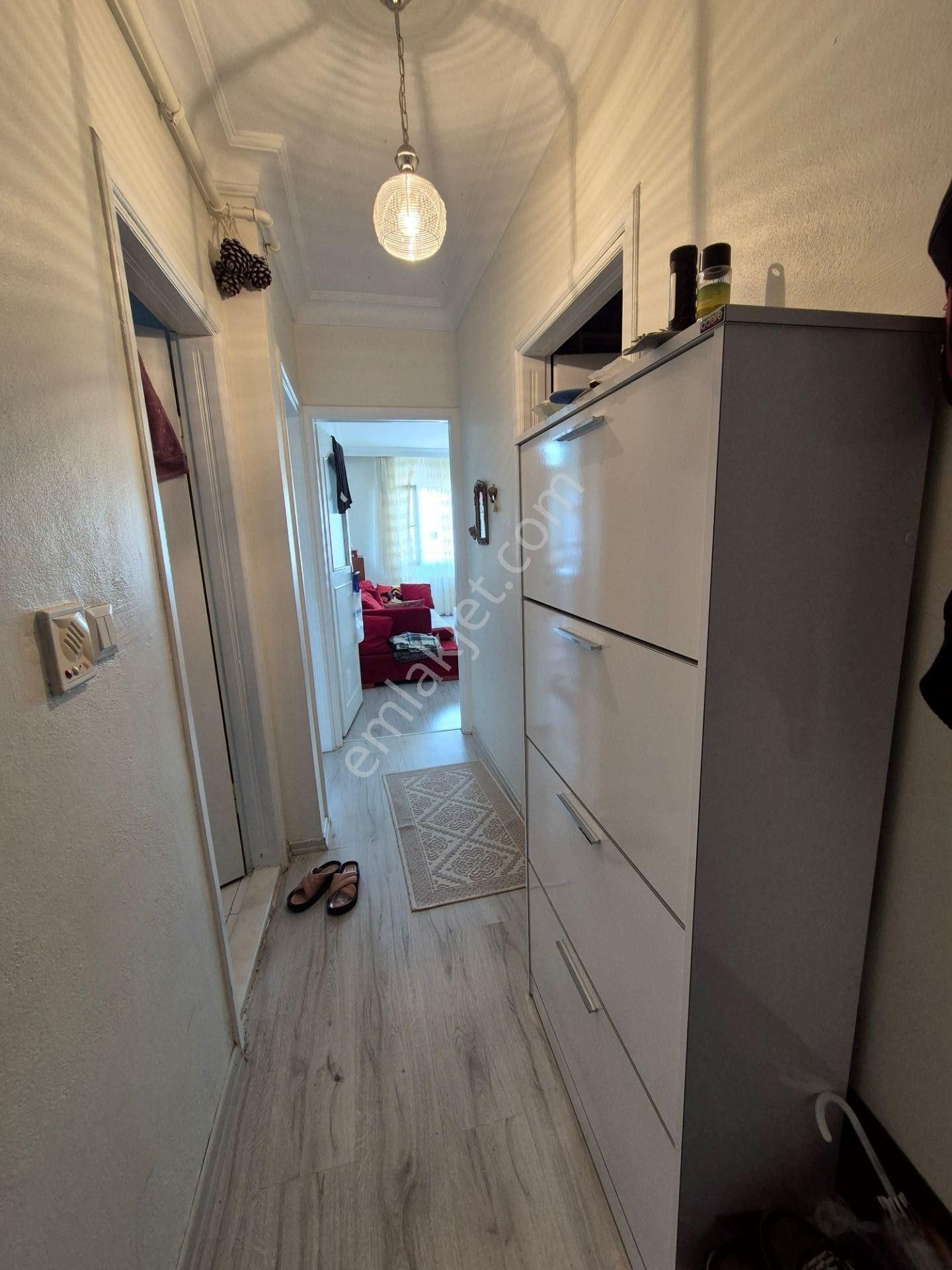 İçerenköy Alanaldı Cd Üzeri, Merkezi Konumda Geniş Ara Katta Eşyalı 1+1 Daire - Görsel 22