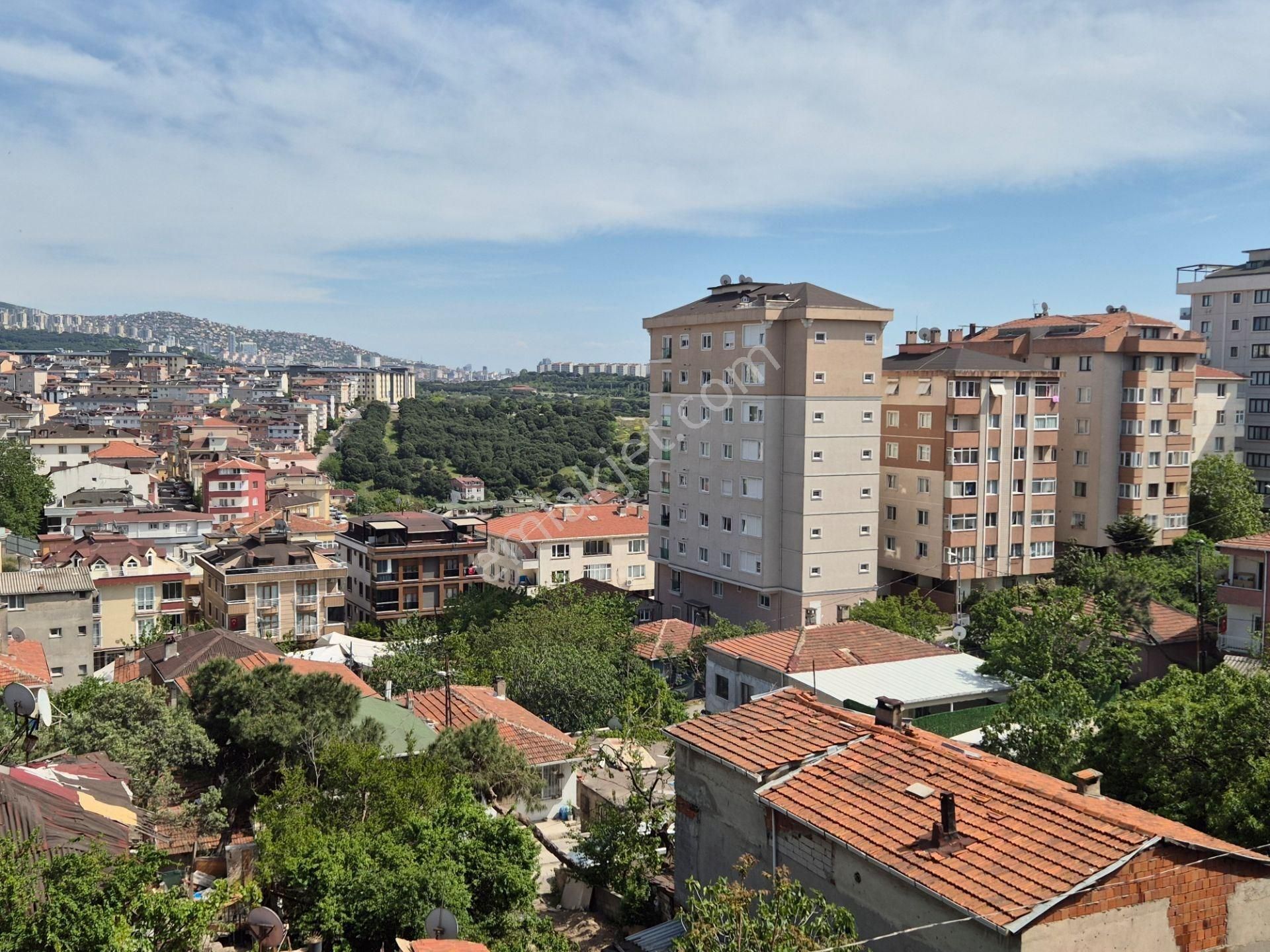 İçerenköy Alanaldı Cd Üzeri, Merkezi Konumda Geniş Ara Katta Eşyalı 1+1 Daire - Görsel 26