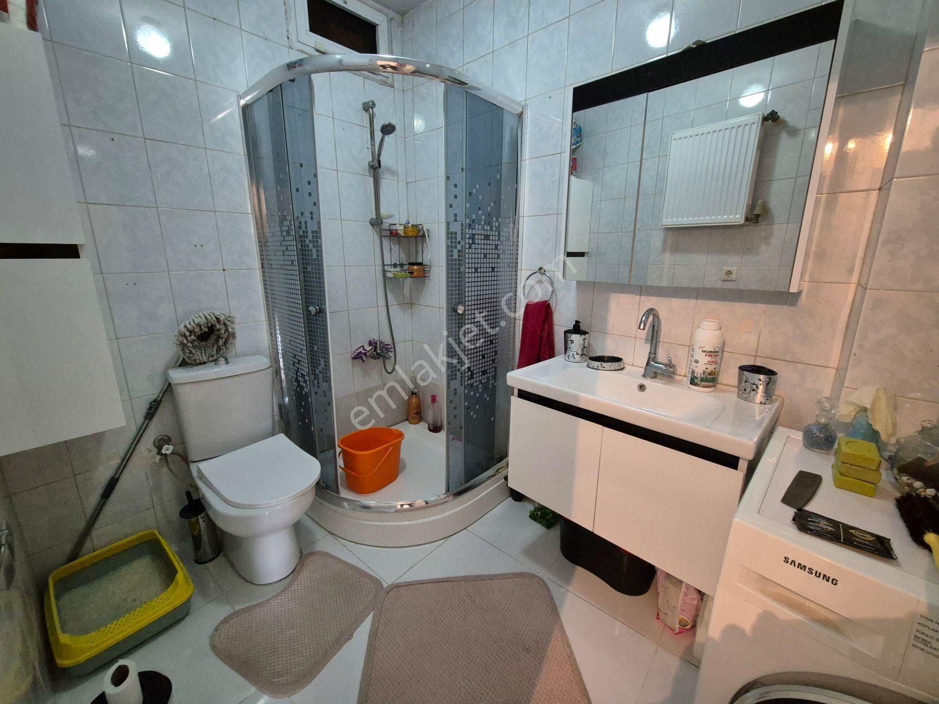 İçerenköy Alanaldı Cd Üzeri, Merkezi Konumda Geniş Ara Katta Eşyalı 1+1 Daire - Görsel 9