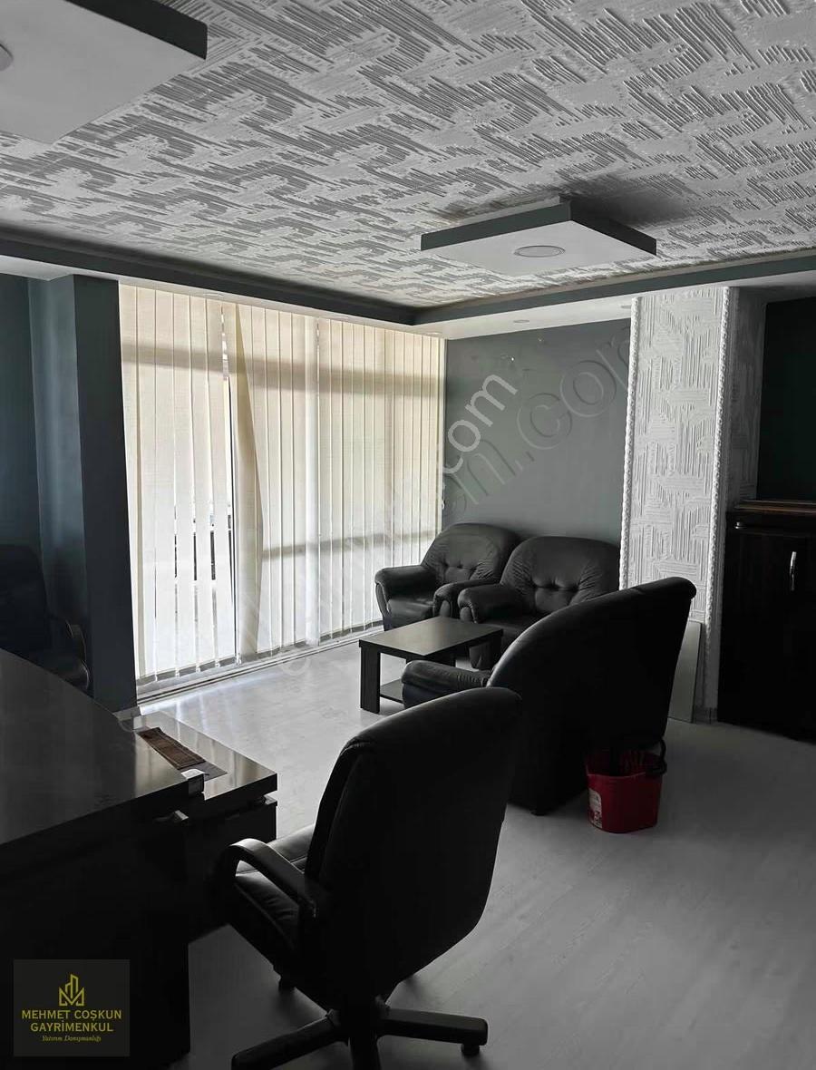 Abındın Paşa Caddesinde 2+1 Satılık Ofis - Görsel 4