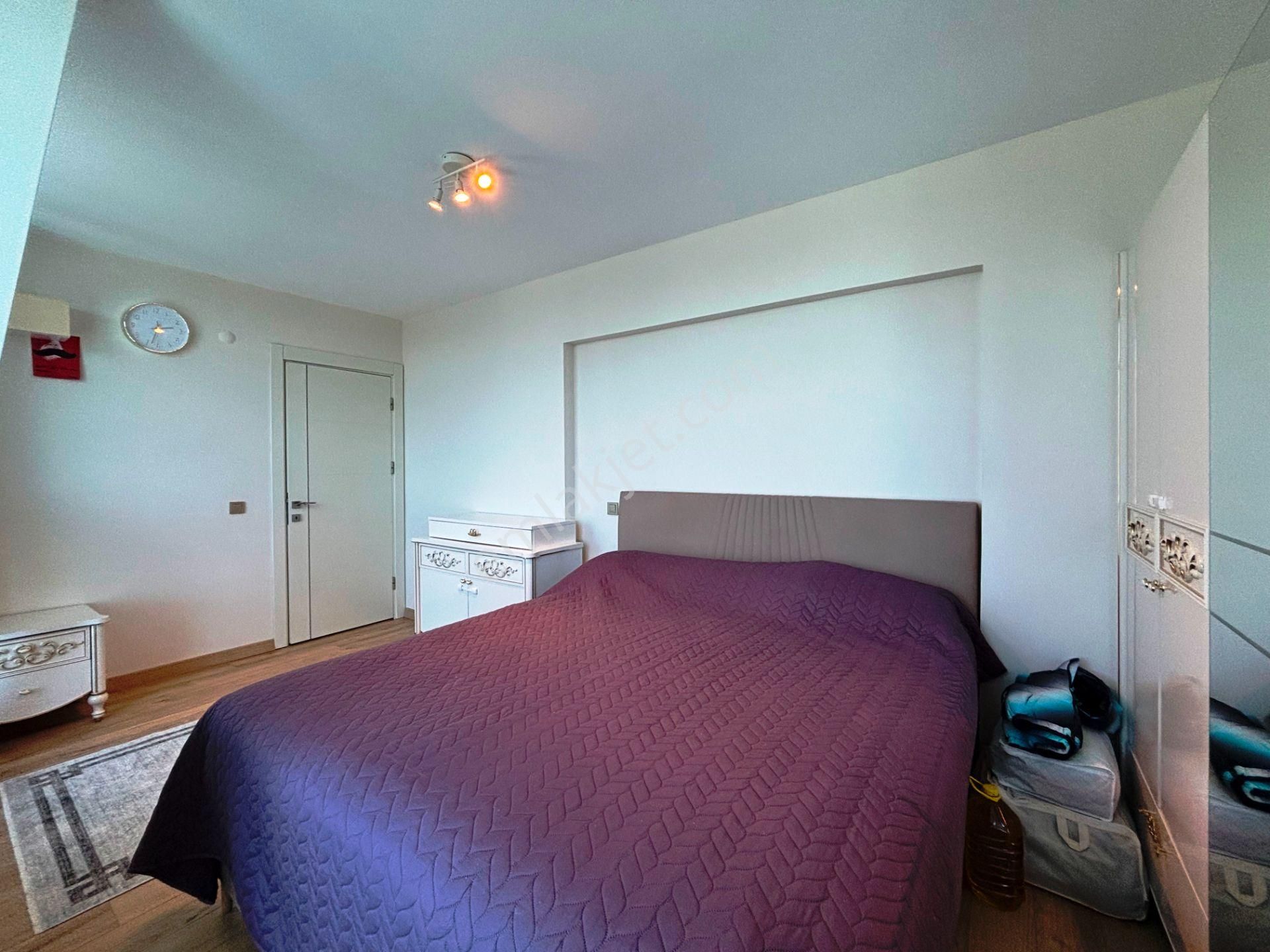 Dap Royal Towers Dragos'da 120m2 Yüksek Kat Yenilenmiş Satılık 2+1 - Görsel 11