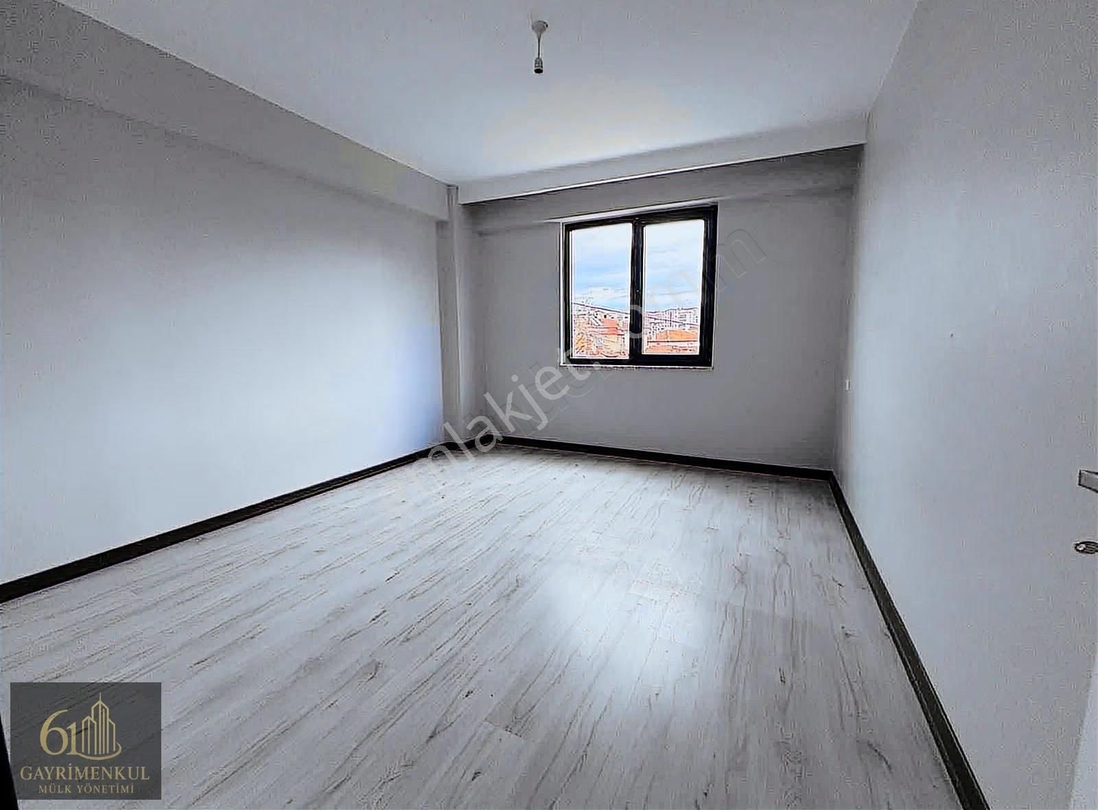 Akçalar'da 2+1 Ayrı Mutfaklı Geniş Aile Tipi Kiralık Daire - Görsel 13