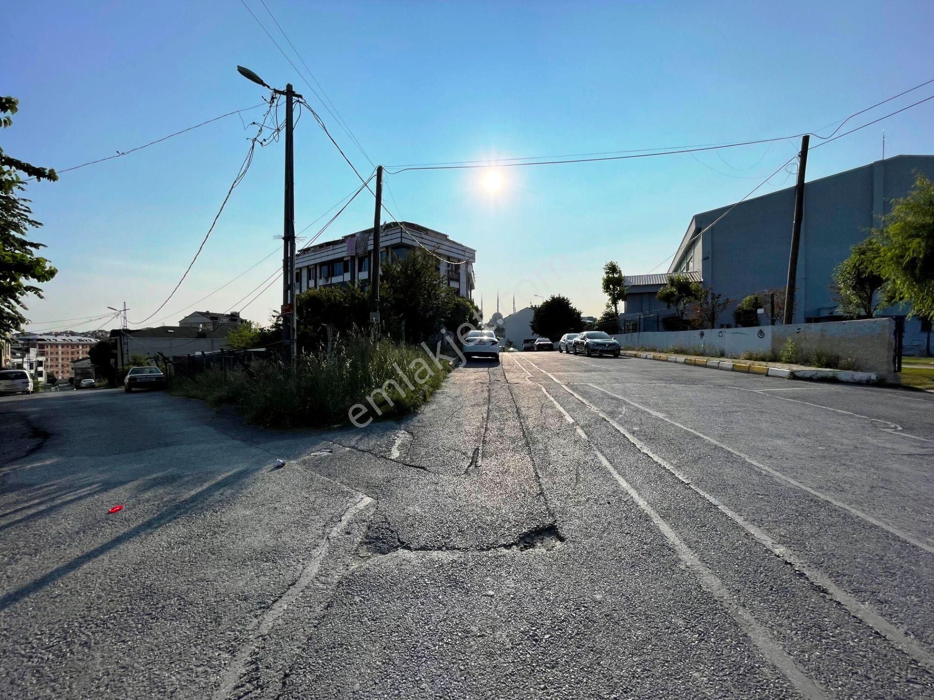 Arnavutköy Mekke Cadd.yakını 3 Kat %95 İmarlı 171m2 Satılık Arsa - Görsel 3