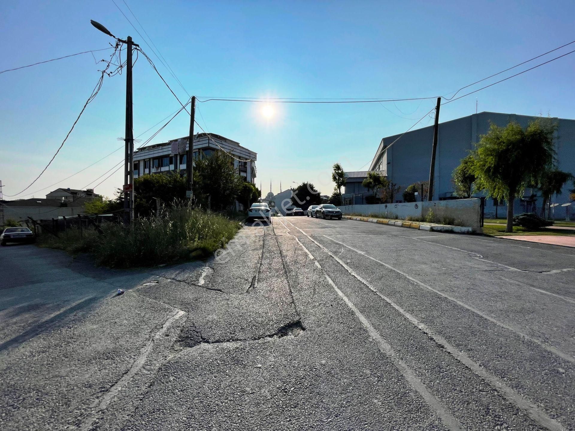 Arnavutköy Mekke Cadd.yakını 3 Kat %95 İmarlı 171m2 Satılık Arsa - Görsel 2