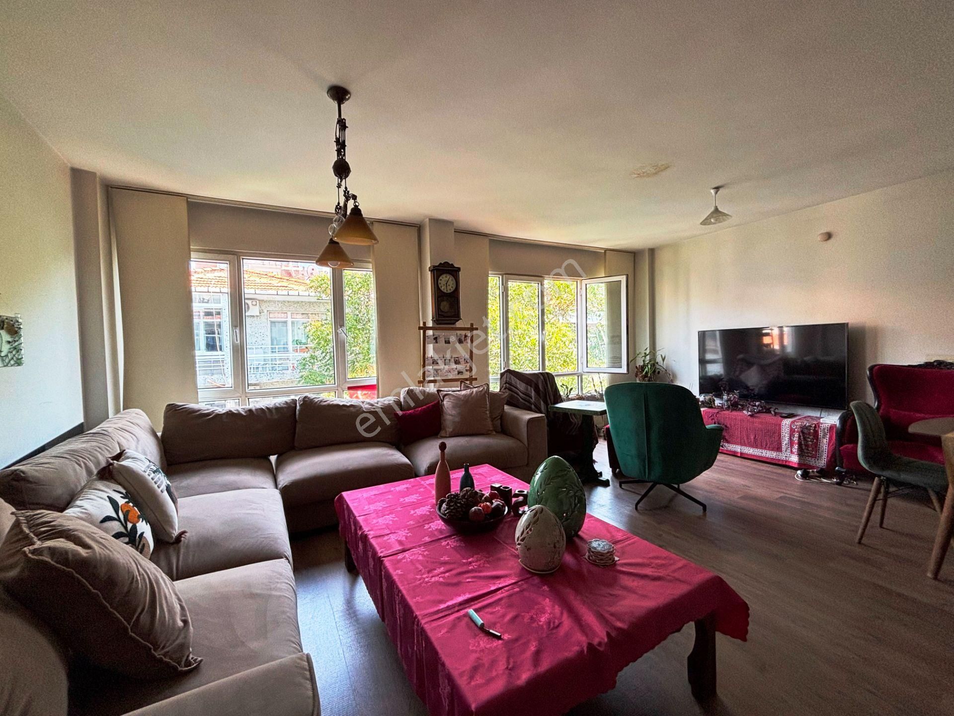 Moda'da Yabancı Satışına Uygun 139m2 Manzaralı 4.kat Satılık 3+1 - Görsel 4