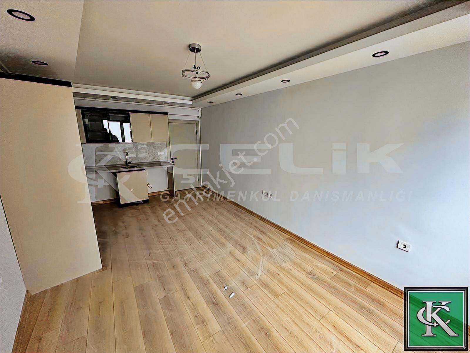 Bandırma Çelik Emlaktan Merkezi Konumda 1+1 Arakat Satılık Daire - Görsel 26