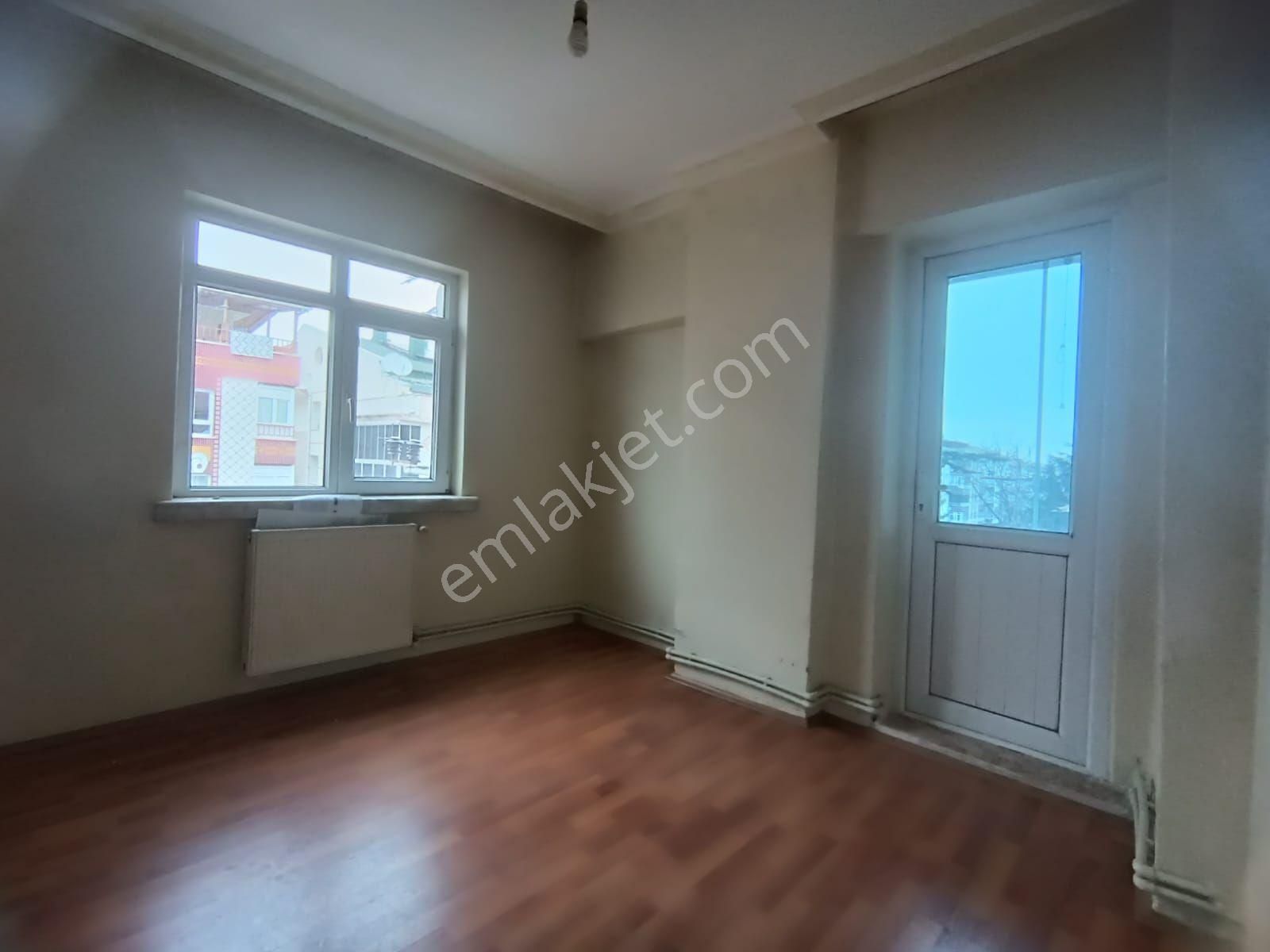 Sincan Tandoğan Mahallesinde 3+1 Kiralık Ara Kat Nerkezi Konum Daire - Görsel 22