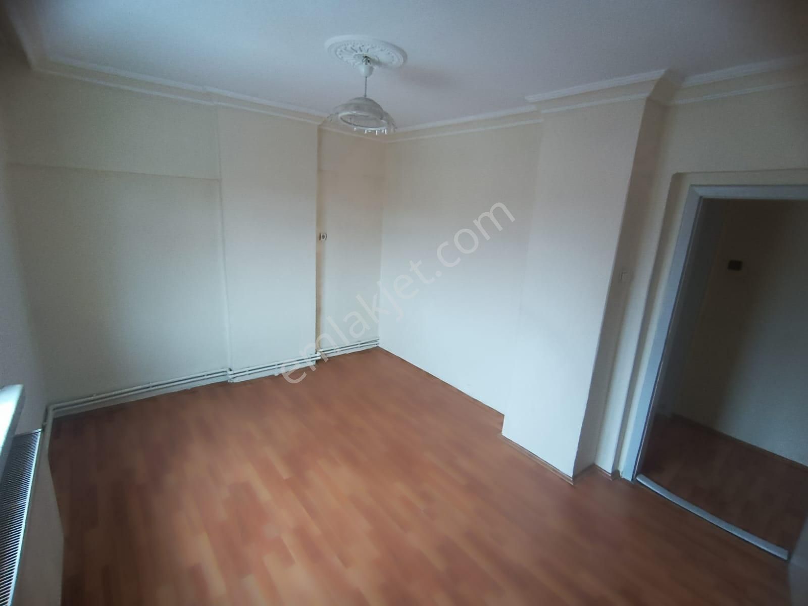 Sincan Tandoğan Mahallesinde 3+1 Kiralık Ara Kat Nerkezi Konum Daire - Görsel 11