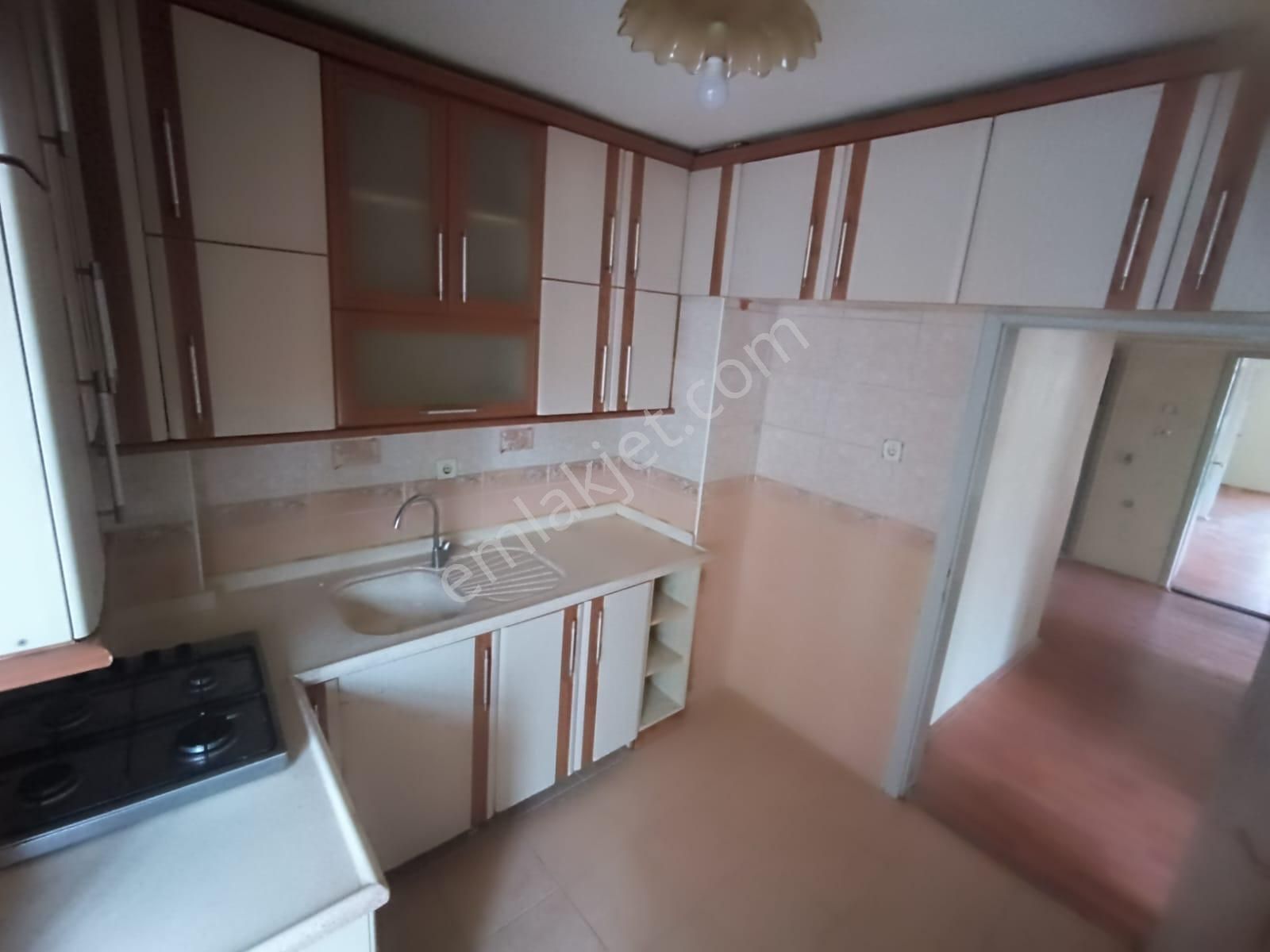 Sincan Tandoğan Mahallesinde 3+1 Kiralık Ara Kat Nerkezi Konum Daire - Görsel 10