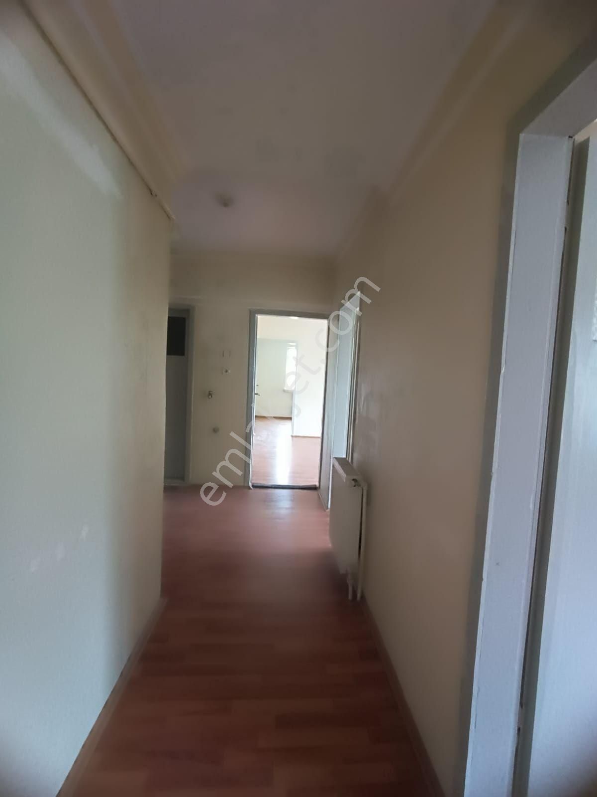Sincan Tandoğan Mahallesinde 3+1 Kiralık Ara Kat Nerkezi Konum Daire - Görsel 6