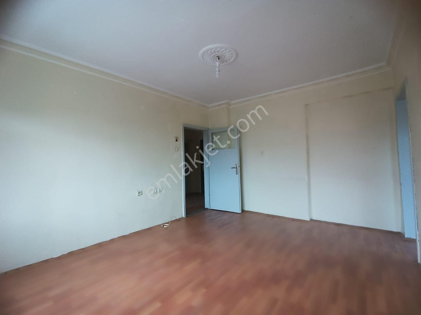 Sincan Tandoğan Mahallesinde 3+1 Kiralık Ara Kat Nerkezi Konum Daire - Görsel 28