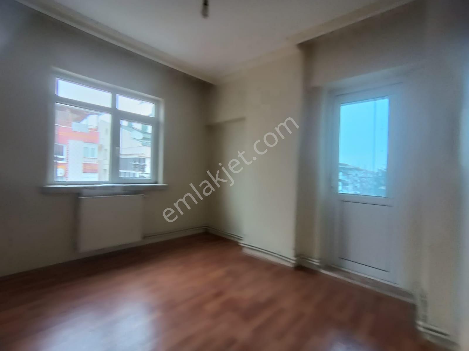 Sincan Tandoğan Mahallesinde 3+1 Kiralık Ara Kat Nerkezi Konum Daire - Görsel 23