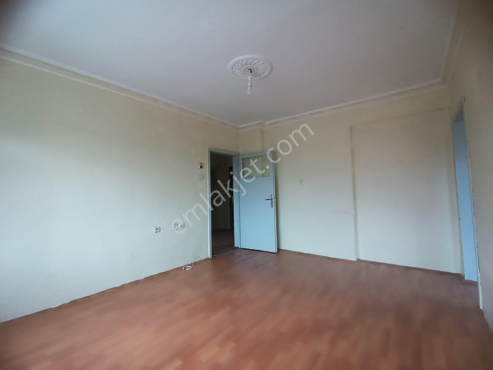 Sincan Tandoğan Mahallesinde 3+1 Kiralık Ara Kat Nerkezi Konum Daire - Görsel 24