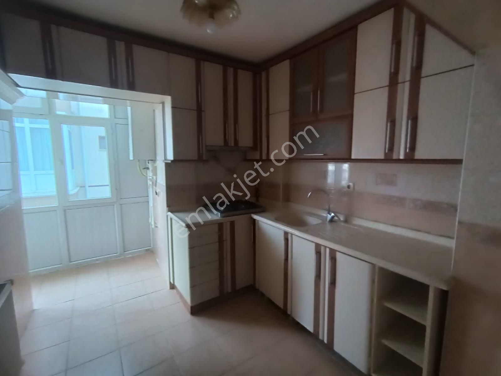 Sincan Tandoğan Mahallesinde 3+1 Kiralık Ara Kat Nerkezi Konum Daire - Görsel 16