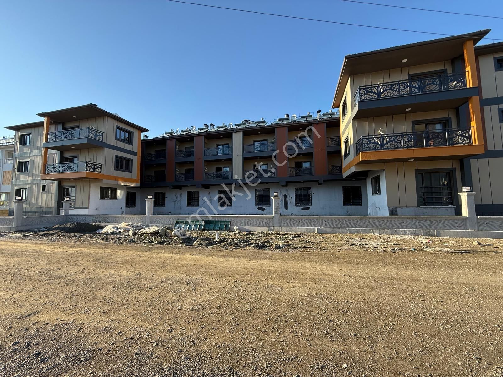 Stop’tan Ortaca Bahçelievler *havuzlu Ultra Lüks* 1+1 Satılık Daire - Görsel 3