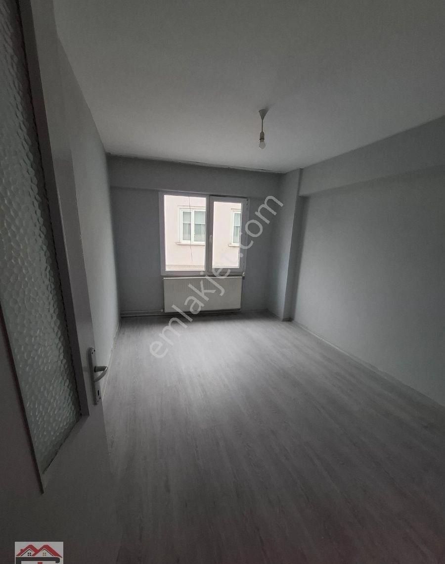 Akhisar Ragıpbey Fahri Sertel Emlaktan Satılık 3+1 Daire - Görsel 11