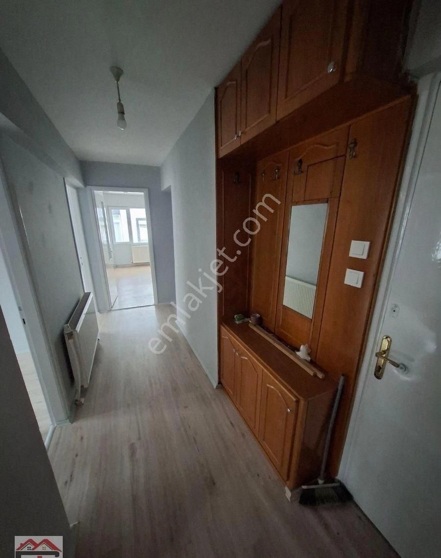 Akhisar Ragıpbey Fahri Sertel Emlaktan Satılık 3+1 Daire - Görsel 12