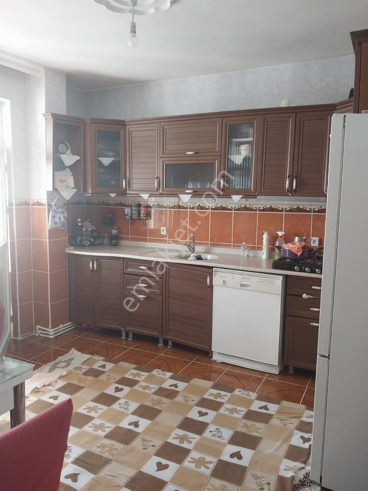 Demir Emlak Gayrimenkulden Bahçelievler Mah. De Satılık 2 Katlı Bina - Görsel 9