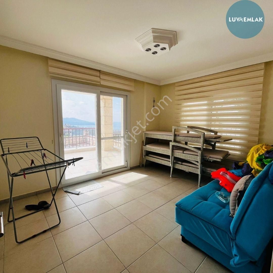 Didim Akbük'te Panoramik Deniz Manzaralı 6+1 Tam Müstakil Villa - Görsel 15