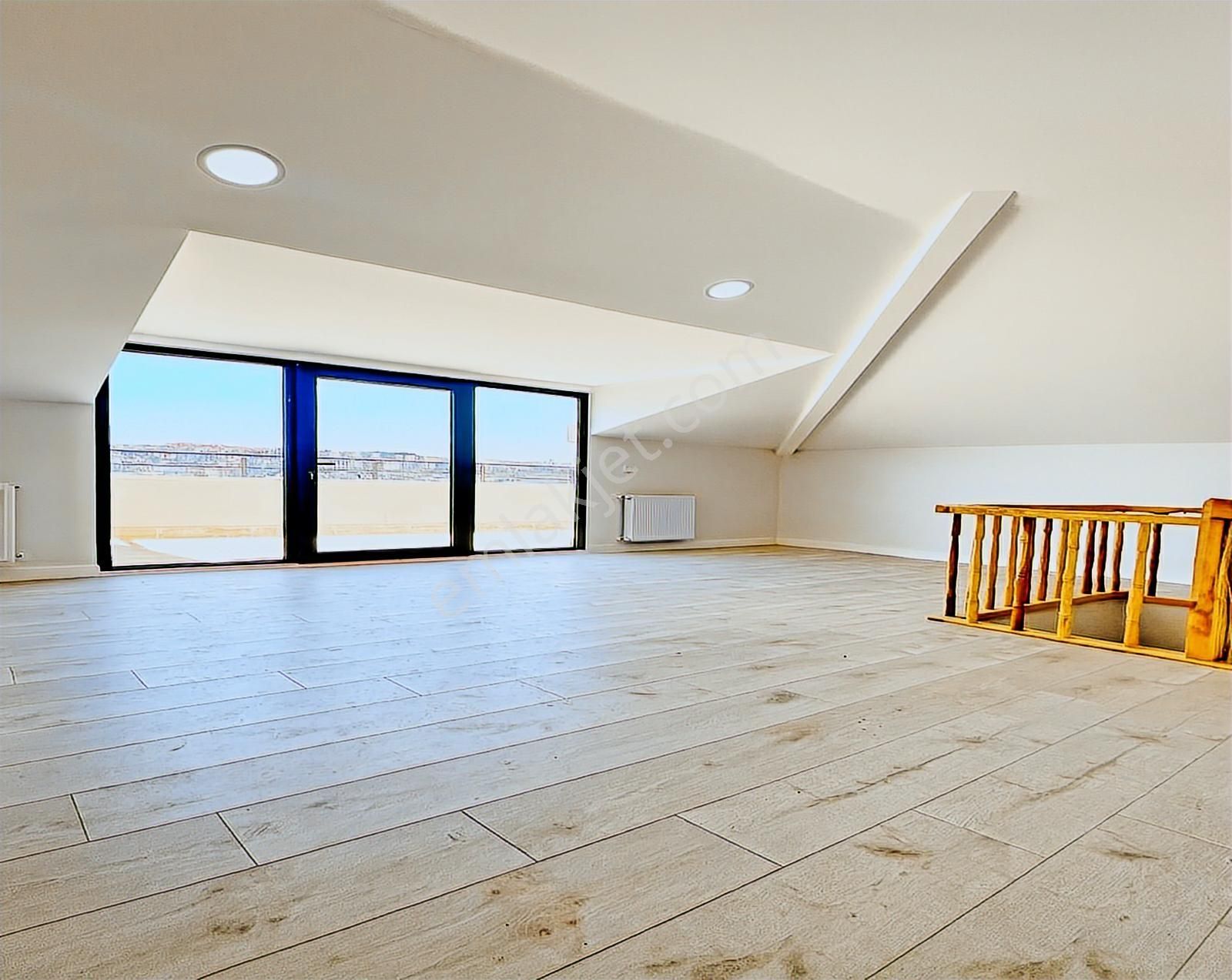 Beylikdüzü Lıve Yapı'dan Deniz Ve Vadi Manzaralı Dubleks Fırsatı - Görsel 4